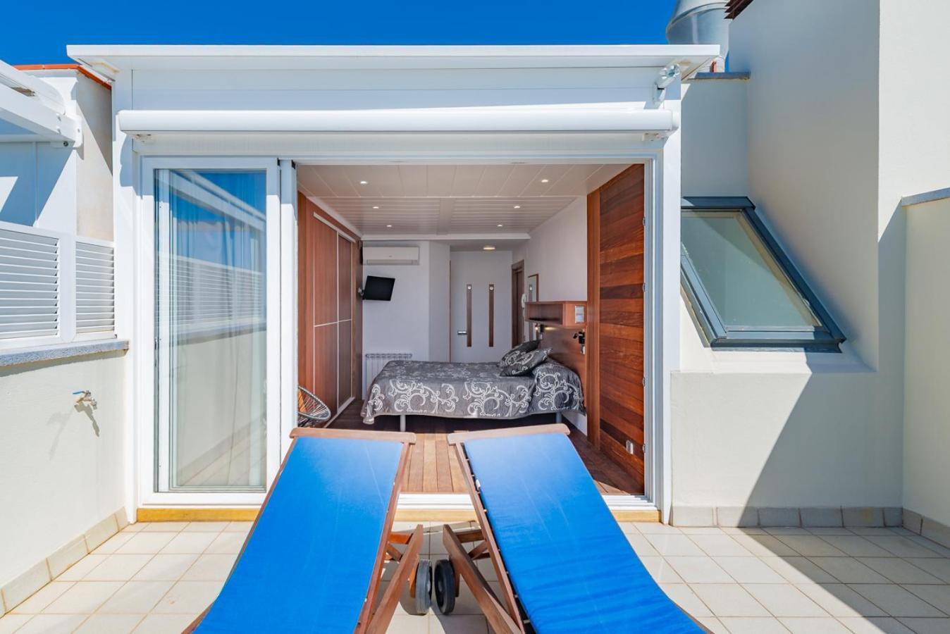 Insitges Sant Sebastia'S Beach Sitges Exterior foto